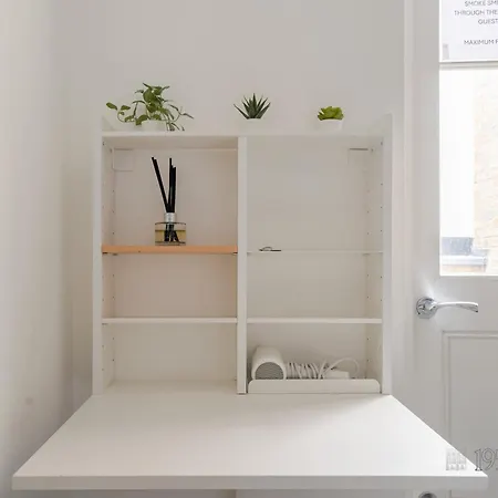 193Vbr With Shared Bathrooms London Exterior photo