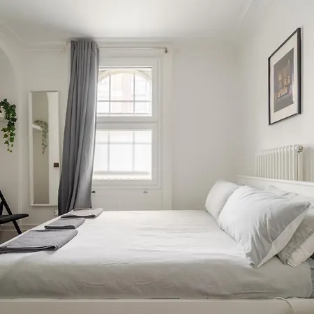 193Vbr With Shared Bathrooms London Room photo