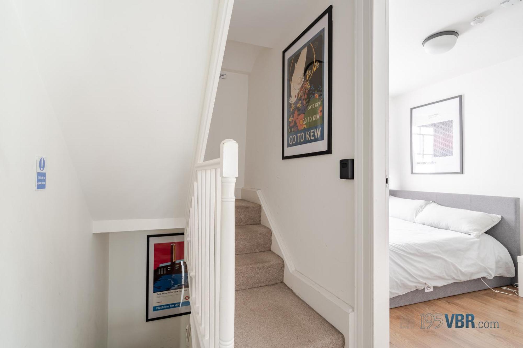 193vbr With Shared Bathrooms *